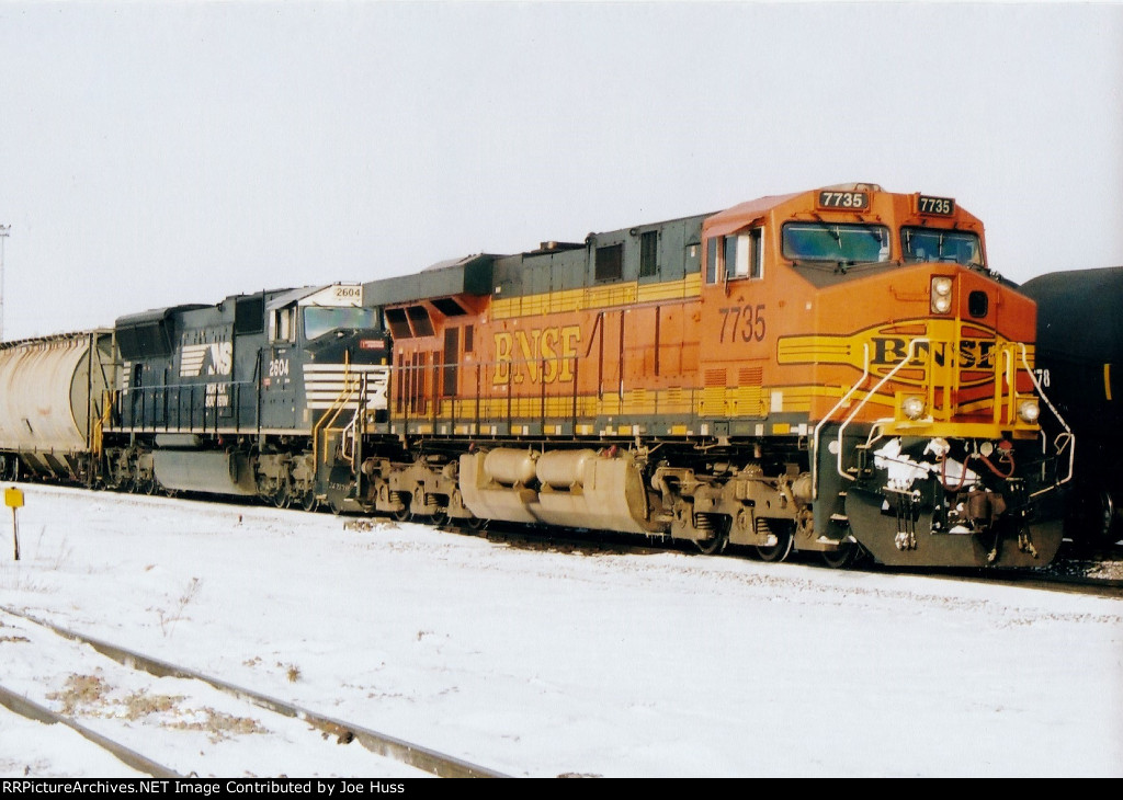 BNSF 7735 West